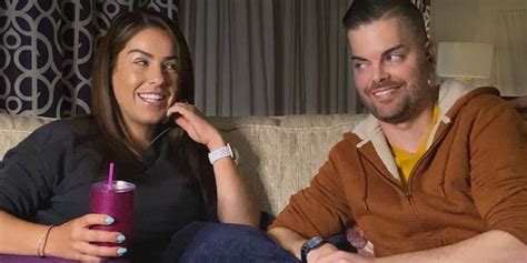 Tim 90 day fiance weird body - Tim Clarkson and Melyza Zeta are the latest couple to be introduced on season 2 of 90 Day Fiancé: The Other Way.After having a string of Colombian women in its long list of stars like Paola Mayfield, Jeniffer Tarazona, Ximena Parra, and more, Tim and Melyza’s romance seems to be just another formula for reality TV success by the 90 Day …